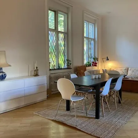 Grand Flat In Wonderful Διαμέρισμα *